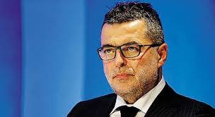 Mandi Bravo's Instagram, Twitter & Facebook