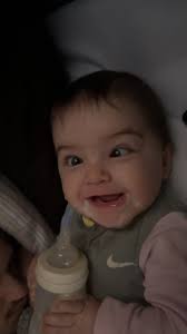 Good morning from Miss Willow bean 🩷. Hope everyone has an amazing snowy  day ❤️.