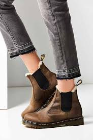 Dr.martens 2976 chelsea boots brown womens boots. Dr Martens Faux Fur Lined Leonore Chelsea Boot Boots Fur Lined Boots Chelsea Boots