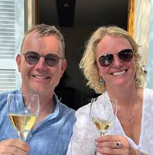 In my dull Norwegian life, there are seldom the really big ups and downs.  Still, today, at the Brussels airport, I must say that I became a lot more  excited than what