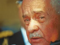 Cae el último ícono del poder del expresidente Banzer