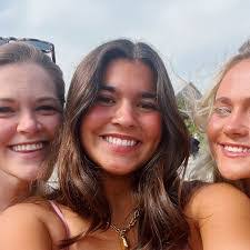 Sabrina Thornton's Instagram, Twitter & Facebook