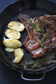 Erinnerungsessen Das Kalbskotelett Meiner Kindheit Und Die Plotzliche Wucht Von Duften Kalbskotelett Lebensmittel Essen Rezepte