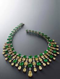 Bling bling: Emirati singer Ahlam glitters in necklace valued at Dh25  million | The National