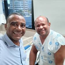 Solidariedade e Apoio: Presidente da Câmara de Simões Filho visita vereador  Evan Jorge internado