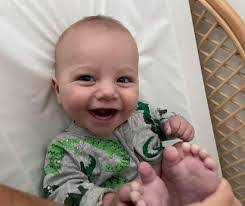 Tara Baron's Instagram, Twitter & Facebook