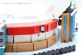 O estádio do manchester united acaba de ganhar uma versão em lego para comemorar os seus 110 anos de história. Review Lego 10272 Old Trafford Jay S Brick Blog