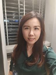 在静思堂喝茶时,旁边有位小妹突然说了这句话无人与我立黄昏，无人问我粥可温” 形容没有陪伴没有依赖、过着“空巢”生活。 低头看看自己好像蛮贴切。  身为朋友的你，如果真的爱护我，除了对我说： 愿有人问你粥可温，有人与你共黄昏