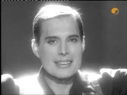 Queen These Are The Days Of Our Lives Live Freddie Mercury These Are The Days Of Our Lives Freddie Mercury Live Freddie Mercury Days Of Our Lives Song Reviews