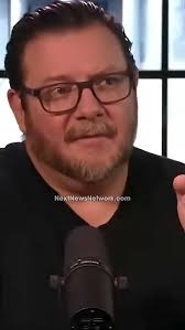 James Comey should be held accountable and put behind bars for this."  Director of National Intelligence @tulsigabbard tells @jessewatters former  FBI Director James @comey should be in jail for allegedly threatening  President @