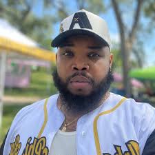 Our founders Corey and Ronda Paulson spent the day in California catching  up with Isaiah 117 House friend mikeroweworks Ronda will be featured