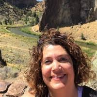 Teri Haglund's Instagram, Twitter & Facebook