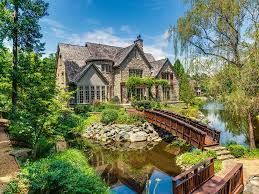 Country home learning center has provided the highest quality child care to san antonio and austin families since 1982. Interior And Exterior Country House Pictures 33 Examples