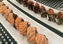 ولد تشيو تشي لينغ في عام 1943، الابن الأصغر لتشي كيو وتشي يينغ، في محافظة كانتون. Miyaki Japanese Restaurant Lecce ØªØ¹Ù„ÙŠÙ‚Ø§Øª Ø­ÙˆÙ„ Ø§Ù„Ù…Ø·Ø§Ø¹Ù… Tripadvisor