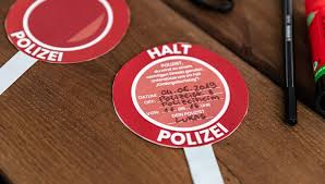 polizei geburtstag einladung basteln kindergeburtstag stopkelle kinder polizei geburtstag einladung basteln geburtstagseinladungen kinder