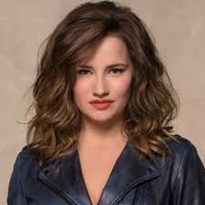 Barbara sloesen legt uit hoe ze aankwam én afviel voor film zwaar verliefd. Barbara Sloesen Net Worth