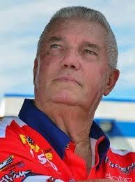 LORD HAVE MERCY, CHEVY MAN JOHN MONTECALVO DRIVING A FORD IN ALLIANCE WITH  ROY HILL