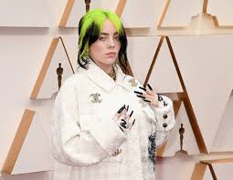 Billie eilish revealed a new hairstyle on wednesday after two years of sporting green roots. Billie Eilish Just Explained Why She S Kept Her Hair Green For So Long Glamour