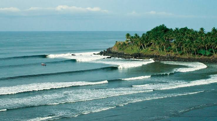 Surfing in El Salvador – Guide to Best Surf Spots & Seasons | Stormrider  Surf Guides