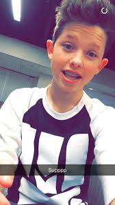 Elizabeth henderson (Lizzielovesjb)