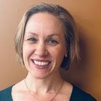 Jill Briggs's Instagram, Twitter & Facebook