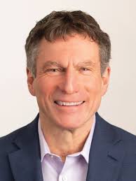 Scott Glidden's Instagram, Twitter & Facebook