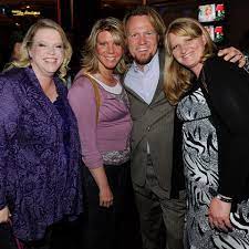 Sister wives star kody brown and his wives christine, meri, janelle, and robyn often find themselves in the tabloids. What Does Kody Brown From Tlc S Sister Wives Do Does Kody Brown From Sister Wives Have A Job