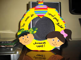 Jun 30, 2013 · lembrancinha dia dos avós hoje e minha filha de naty de 8 anos decidimos ajudar a gi criando arte para o blog. Guirlanda Dia Da Vovo No Elo7 Drika Padula 51ffde