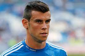 Dort kommt es bald zu einem pikanten. Gareth Bale