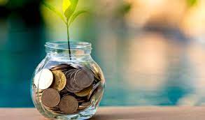 Pentru a va atrage norocul la bani si spor in cariera, filosofia feng shui spune ca una dintre cele mai bune metode este sa introduceti simboluri de apa in un acvariu cu niste pestisori este intotdeauna binevenit atat in casa, cat si la locul de munca. Pentru A Avea Spor La Bani È›ineÈ›i In BucÄƒtÄƒrie Un Borcan Plin Cu Monezi Secretele Com