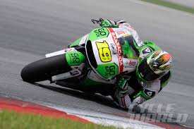 Hace más de una semana que no tiene fiebre y su rehabilitación avanza cada día, aunque todavía queda mucho. Alvaro Bautista Interview Go Fun Honda Gresini Motogp Rider Cycle World