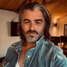 Francisca Thomas -Singer/Songwriter