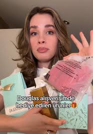 Douglas Alışverişimde Denemek İçin Verilen Ürünler