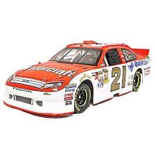 To get links to tracks, driver bios, and race times, be sure to check out our comprehensive nascar 2012 schedule and our nascar hub, which celebrates 10 years of nascar annuals at. 21 Trevor Bayne 2012 Motorcraft 1 24 Nascar Diecast Car Ford Fusion Action Platinum Series Lnc By Brickels 72 95 Nascar Diecast Nascar Diecast Cars Car Ford