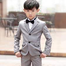 Bahan katun berkualitas 1 pcs baju polo variasi motif salur dengan kombinasi warna cerah variasi kerah polo variasi motif salur random cute dan fashionable nyaman digunakan design yang lucu dan menarik halus dan lembut kualitas terbaik untuk si kecil harga terbaik banyak hadiah miliki koleksi. Buat Penampilan Anak Makin Oke Dengan 10 Koleksi Baju Anak Laki Laki Branded Pilihan Bp Guide Berikut