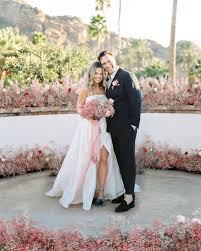 A tender perennial used as annual in colder areas. 10 Elevated Ways To Style Baby S Breath At Your Wedding Ruffled