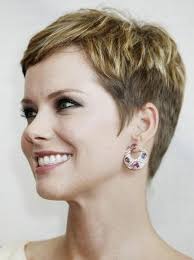 While on the hunt for the best short haircuts for oval faces, you've. What Are The Best Hairstyles For A Small Face