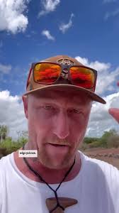 'Ya can't fix stupid:' Man fishes in croc infested river