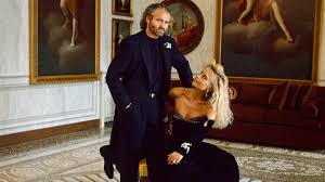 In ore., blaze may burn until fall. Gianni Versace Stil Sz De