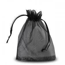 Collier un rang de magnifiques perles de nacre noires. Pochette Sachet Organza Multicolores 7x9cm 10x12cm