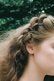 We Need To Change The Way We Talk About Frizz Hair Styles Hair Inspiration Long Hair Styles