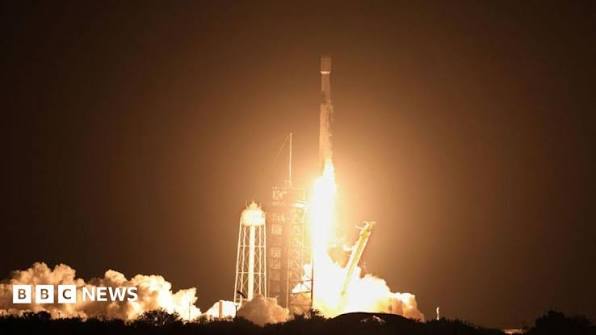 Spectral lines' and a giant plume: what science saw when the SpaceX rocket hit the moon | The moon A telescope in Chile has captured evidence of the impact caused by part