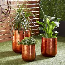 Copper planters india, copper planters online india probably can easily beautify a garden sight. Set Of 3 Modern 13 16 And 21 Inch Round Planters By Studio 350 On Sale Overstock 12175899