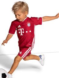 Hier ist das neue rote heimtrikot von bayern münchen für die saison 2018/2019: Fc Bayern Trikot Home Mini Kit 20 21 Offizieller Fc Bayern Store