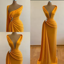 The Color Orange Dress In 2020 Evening Dresses Elegant Fashion Stunning Dresses