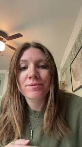 Beverly Newman's Instagram, Twitter & Facebook