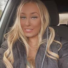 Jamie Leigh Jones (@jamieleigh.jones.94) • Facebook