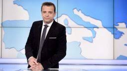 Plateforme de diffusion, mycanal propose le programme tv de toute la tnt gratuitement et sans publicité pour n'importe quel moment de la. 19 20 Journal National Edition Du Lundi 13 Aout 2018 En Streaming Replay France 3 France Tv