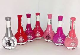 Esmaltes Vogue Gel Duracion Mas De 10 Dias Tonos Rosas Efecto Gel Vogue Vogueefectogel Esmaltes Esmaltes Vogue Esmalte En Gel Marcas De Maquillaje > esmalte de unas efecto gel coleccion dulce. esmaltes vogue gel duracion mas de 10