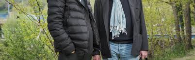 Zwei Herren am Strand - Besuchen Sie Luxemburg Stadt